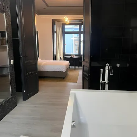 8z Dreamz 3 Apartment *